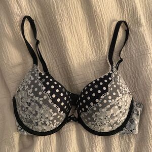 Victorias Secret black and white lace bra - 32D